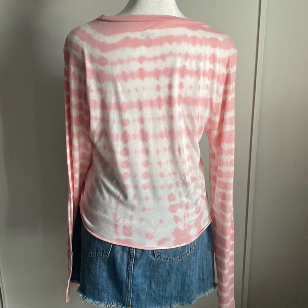 VS PINK NWOT GIRLFRIEND TWIST FRONT TIE DYE LONG SLEEVE CROPPED TEE - Picture 9 of 10